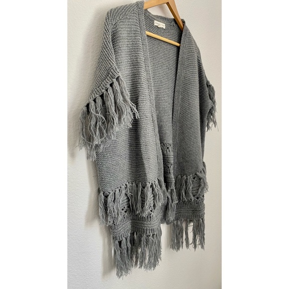 Aéro NWOT • Chunky Knit Tassel Cardigan Sweater - Picture 2 of 11